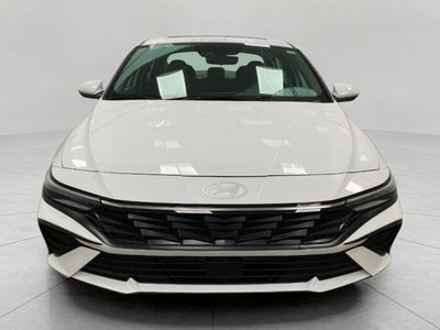 2025 Hyundai Elantra SEL Convenience IVT