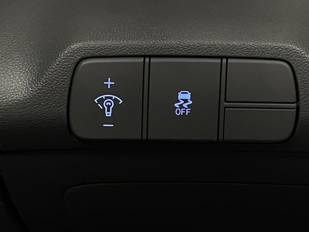 2025 Hyundai Elantra SEL Convenience IVT
