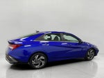 2025 Hyundai Elantra SEL Convenience IVT