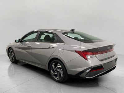 2025 Hyundai Elantra SEL Convenience IVT
