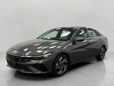 2025 Hyundai Elantra SEL Convenience IVT