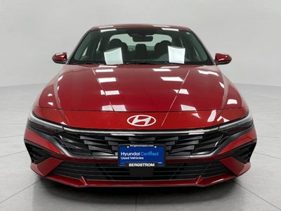 2025 Hyundai Elantra SEL Convenience IVT