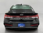 2025 Hyundai Elantra SEL Convenience IVT