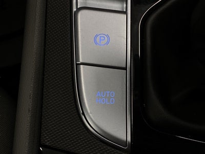 2025 Hyundai Elantra SEL Convenience IVT