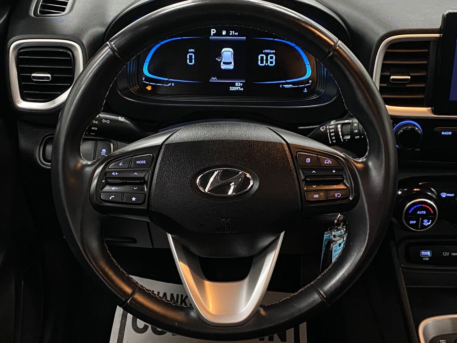 2023 Hyundai Venue SEL IVT