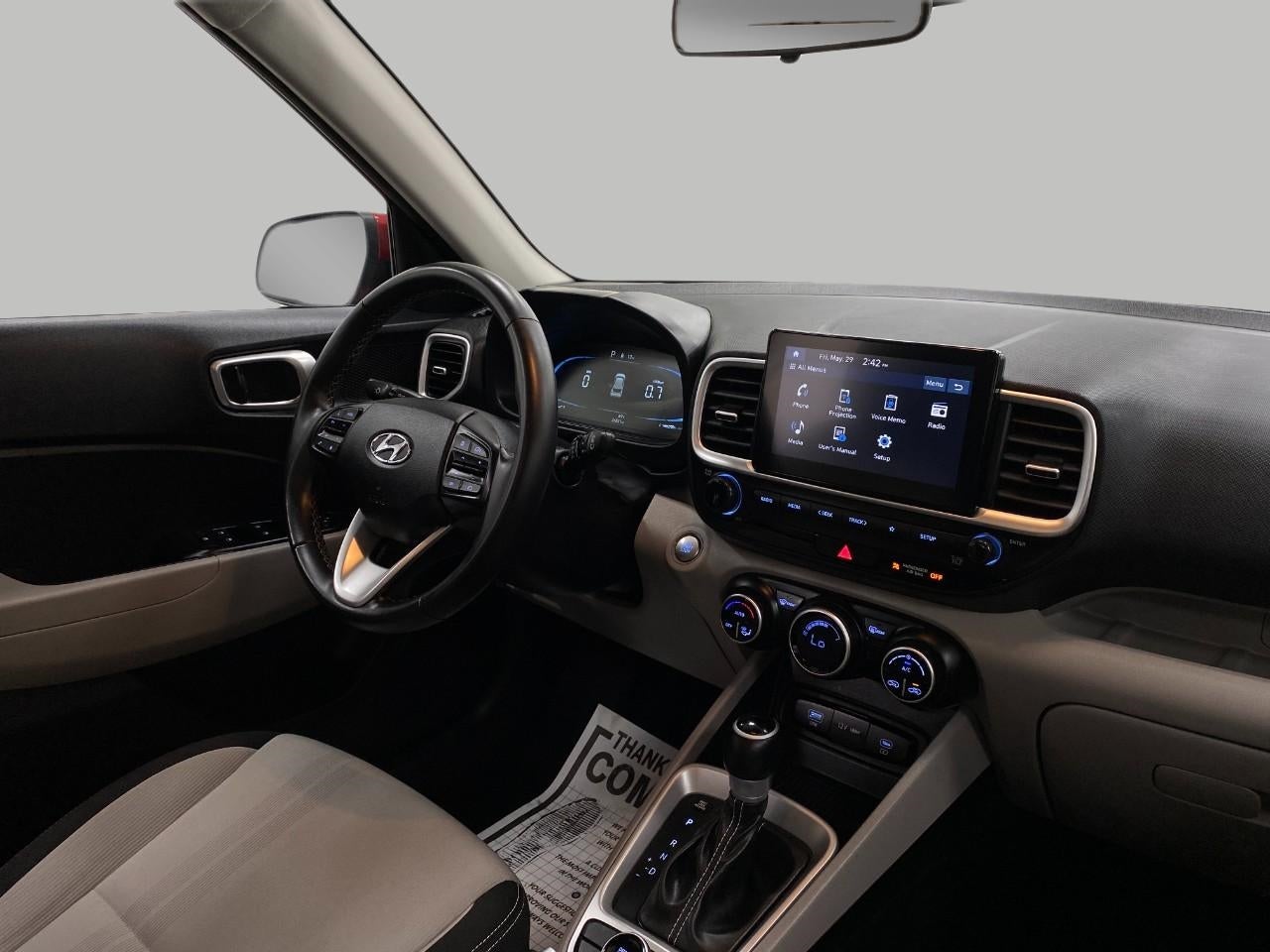 2025 Hyundai Venue SEL IVT