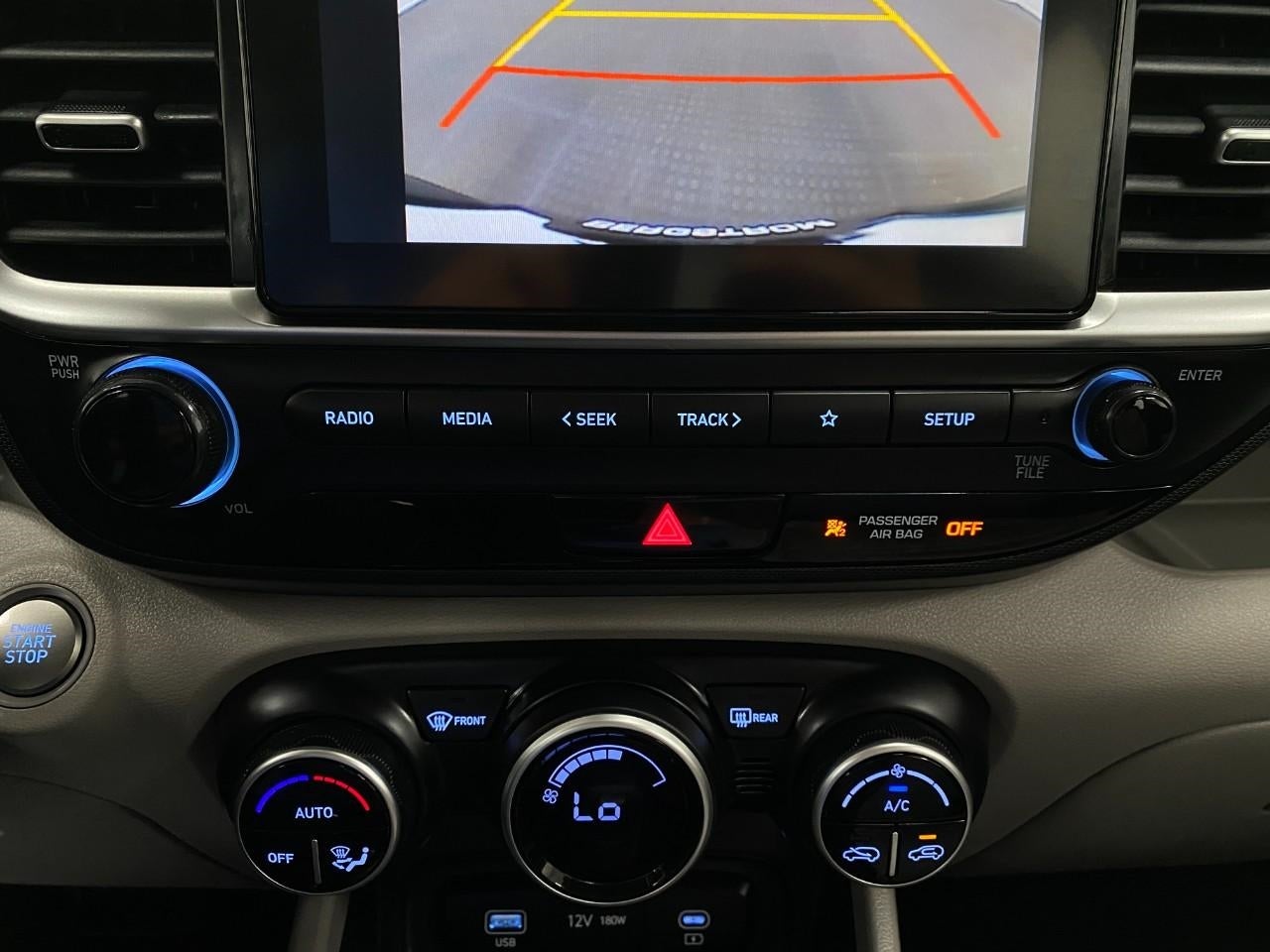 2025 Hyundai Venue SEL IVT