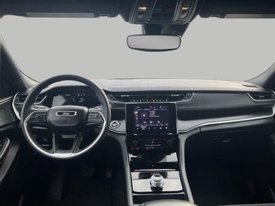 2024 Jeep Grand Cherokee L Altitude 4x4