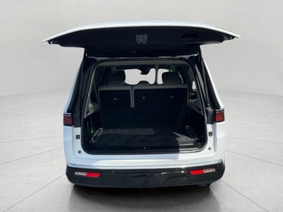 2023 Jeep Wagoneer L Series III 4x4