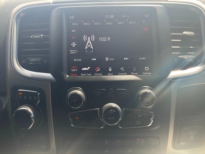 2018 RAM 1500 Big Horn Crew Cab 4x4 5'7' Box