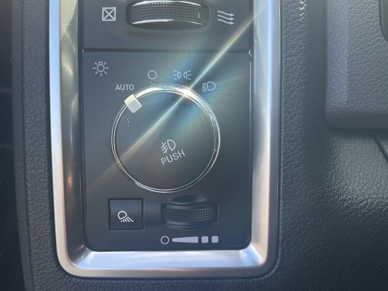 2018 RAM 1500 Big Horn Crew Cab 4x4 5'7' Box