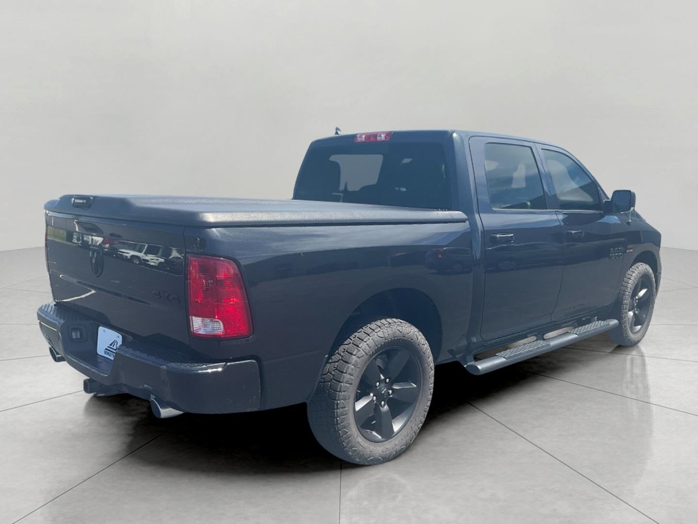 2018 RAM 1500 Big Horn Crew Cab 4x4 5'7' Box