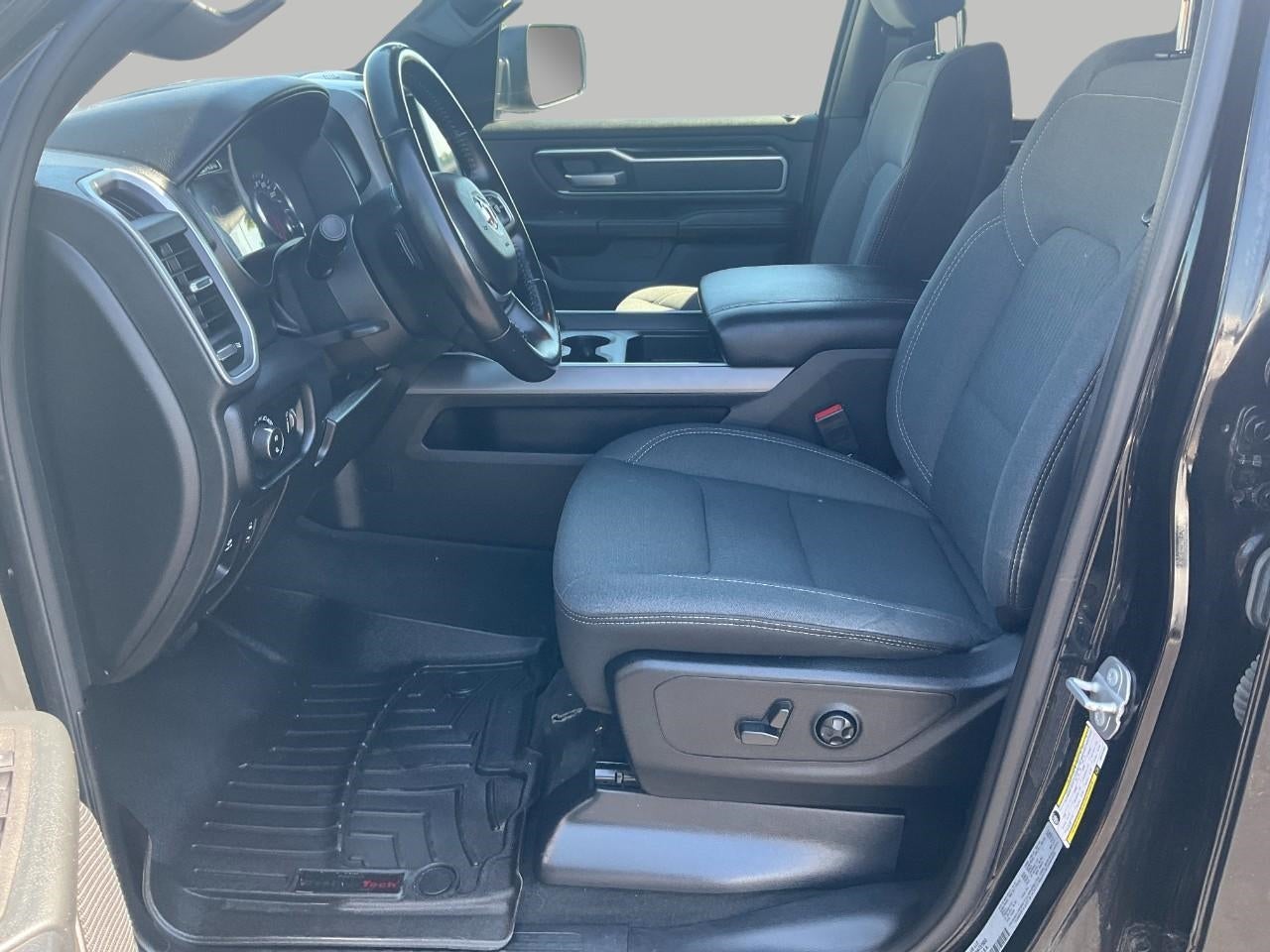 2021 RAM 1500 Big Horn Quad Cab 4x4 6'4' Box
