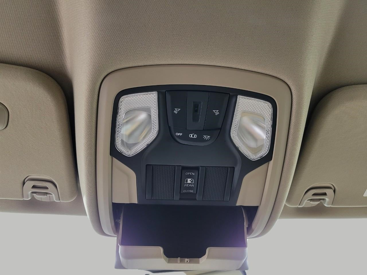 2019 RAM 1500 Big Horn/Lone Star Crew Cab 4x4 5'7' Box