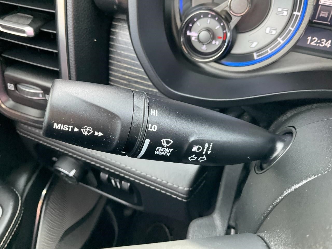 2020 RAM 1500 Limited Crew Cab 4x4 5'7' Box