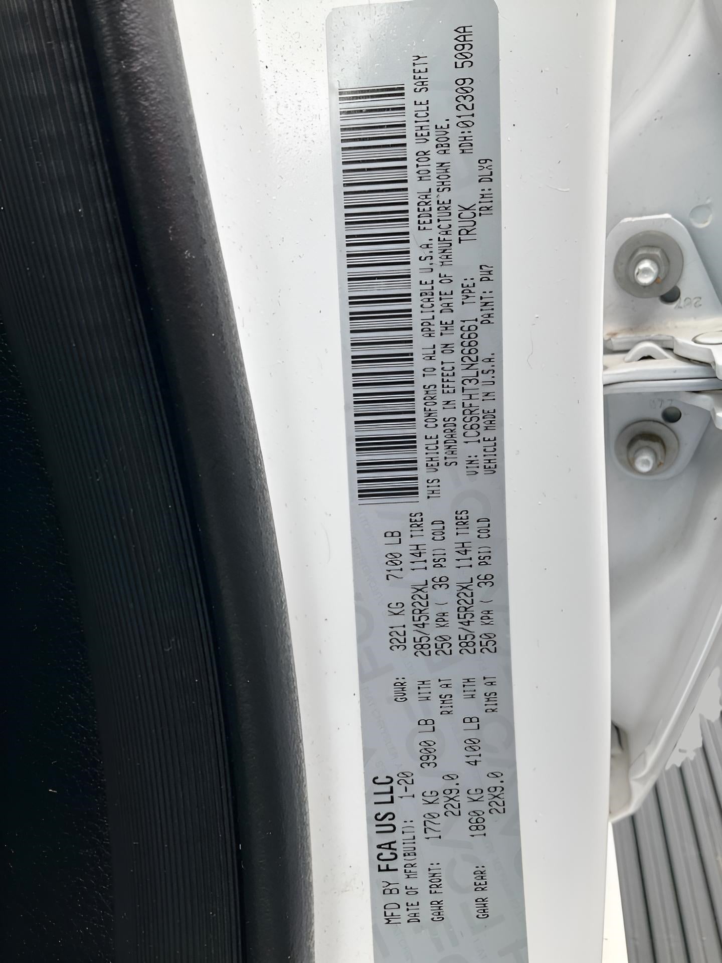 2020 RAM 1500 Limited Crew Cab 4x4 5'7' Box