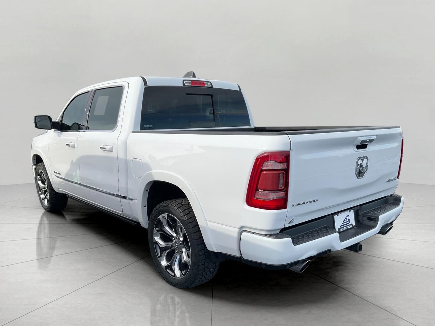 2020 RAM 1500 Limited Crew Cab 4x4 5'7' Box