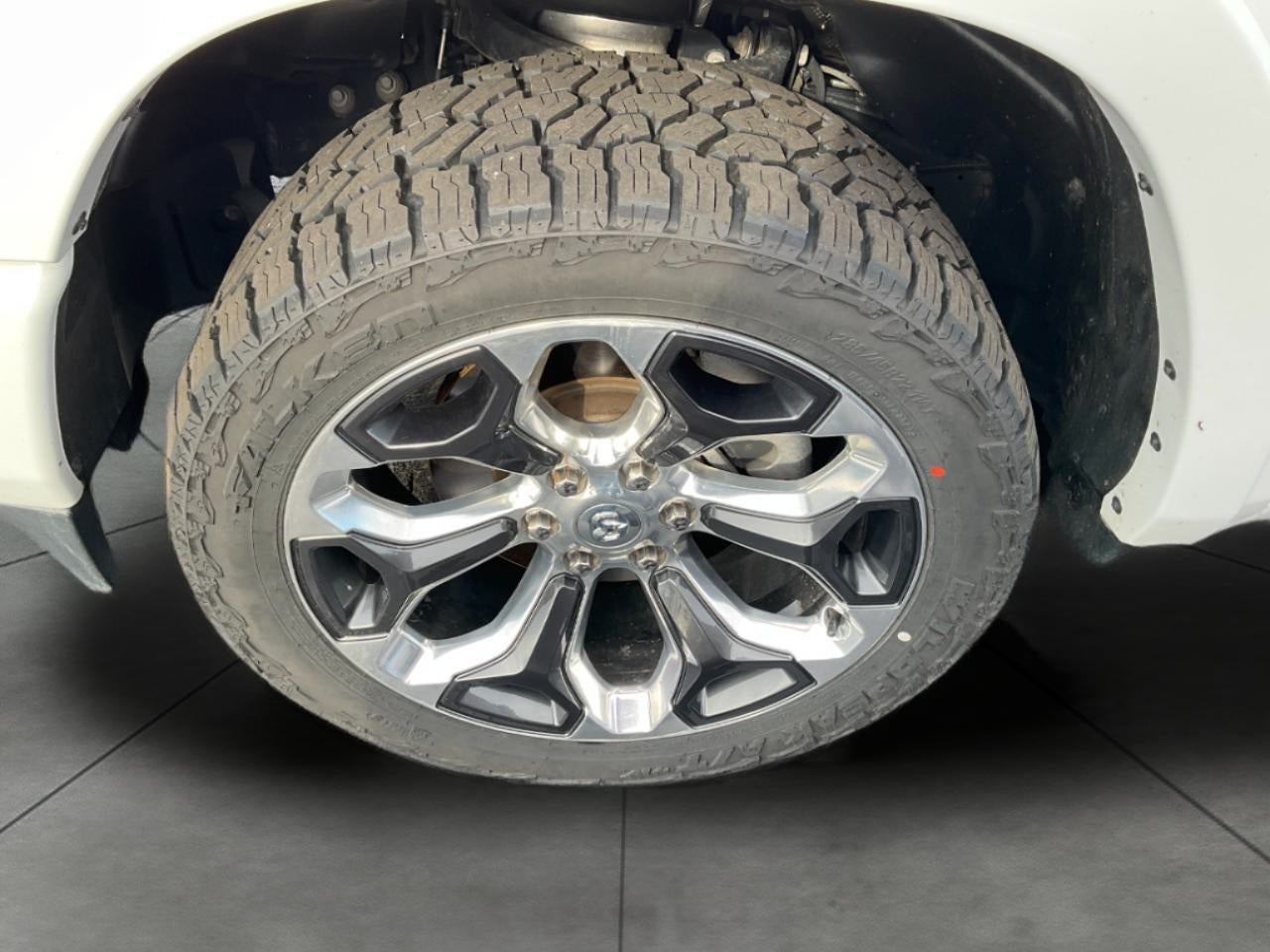 2020 RAM 1500 Limited Crew Cab 4x4 5'7' Box