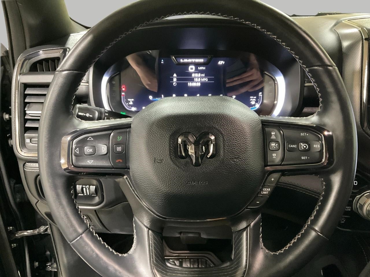 2024 RAM 1500 Limited Crew Cab 4x4 5'7' Box