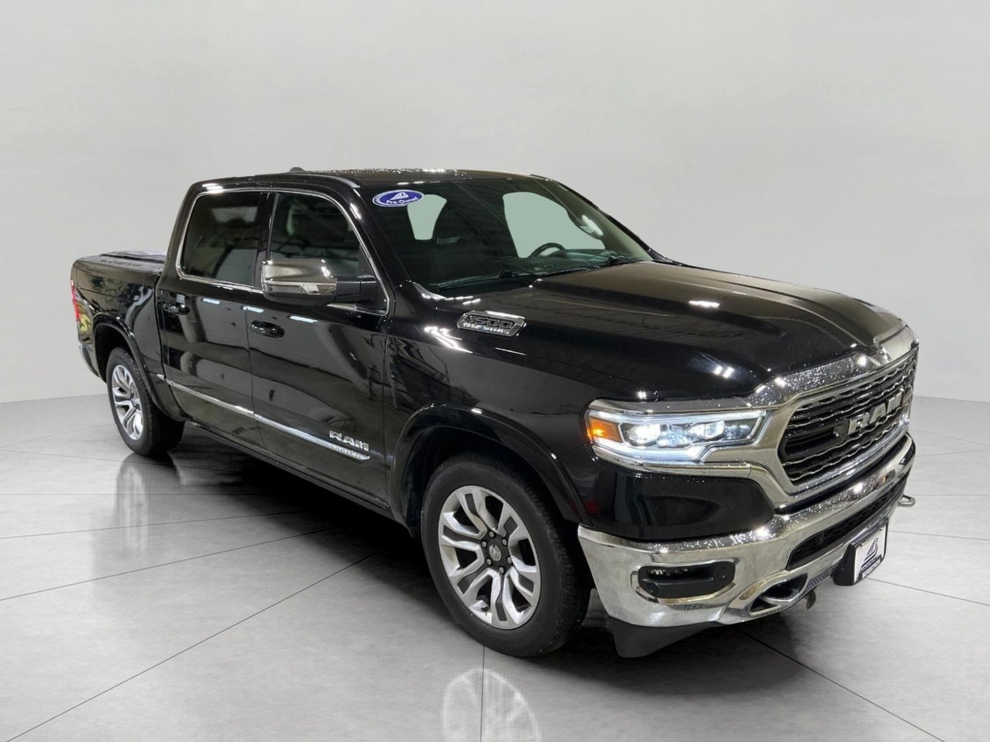2024 RAM 1500 Limited Crew Cab 4x4 5'7' Box