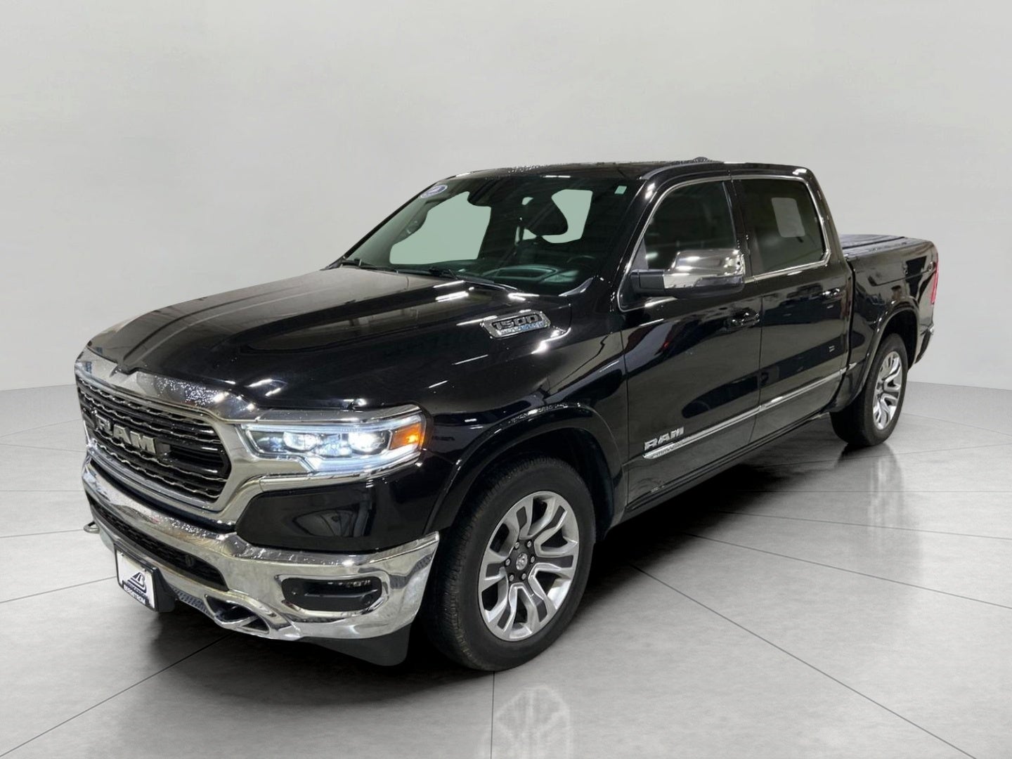 2024 RAM 1500 Limited Crew Cab 4x4 5'7' Box