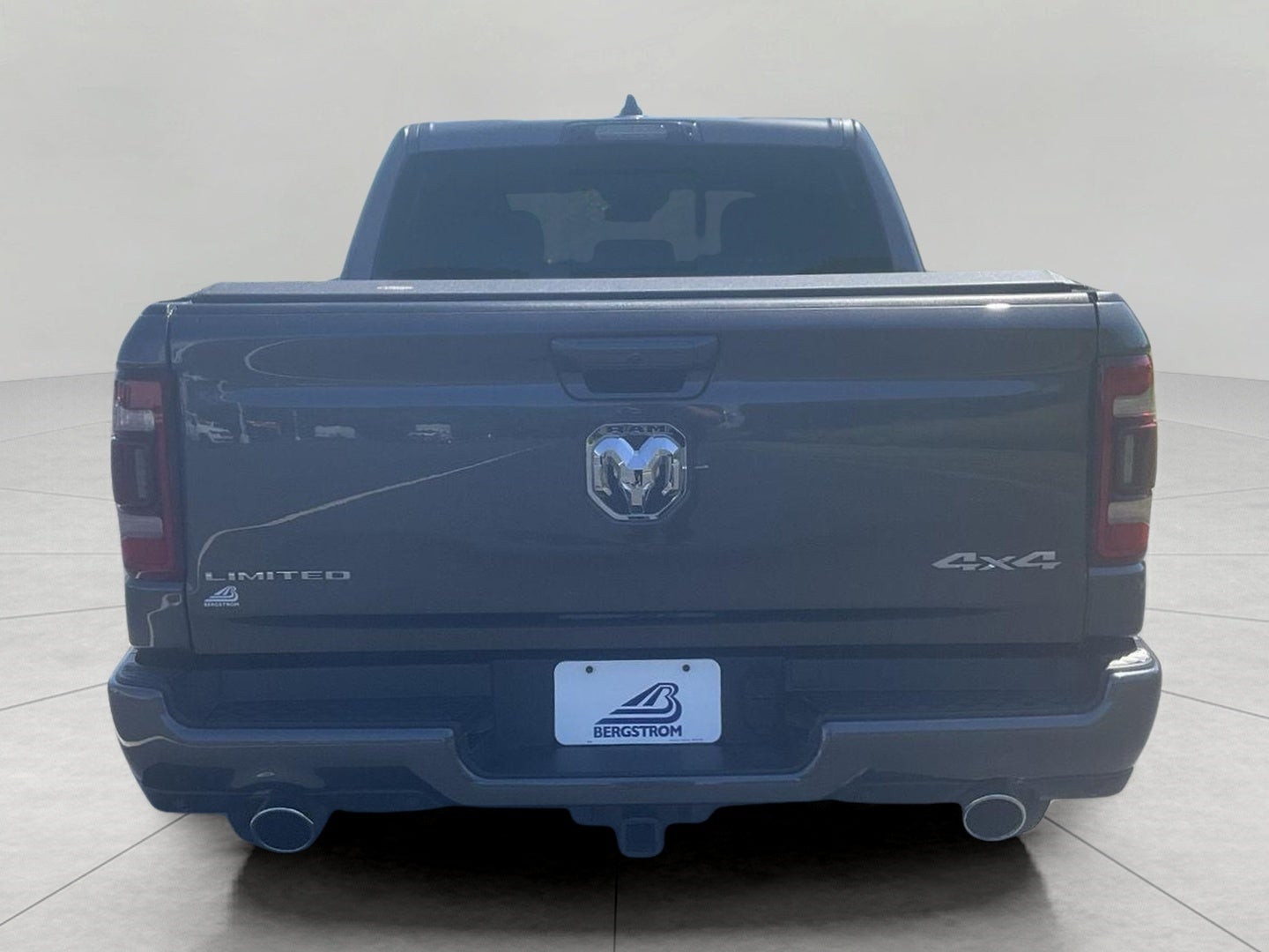 2024 RAM 1500 Limited Crew Cab 4x4 5'7' Box