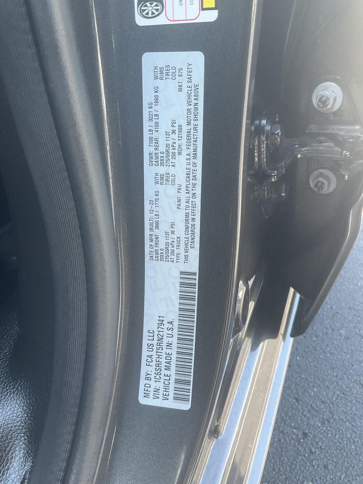 2024 RAM 1500 Limited Crew Cab 4x4 5'7' Box