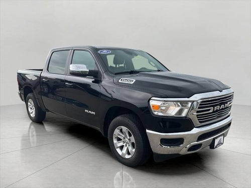 2023 RAM 1500 Laramie Crew Cab 4x4 5'7' Box