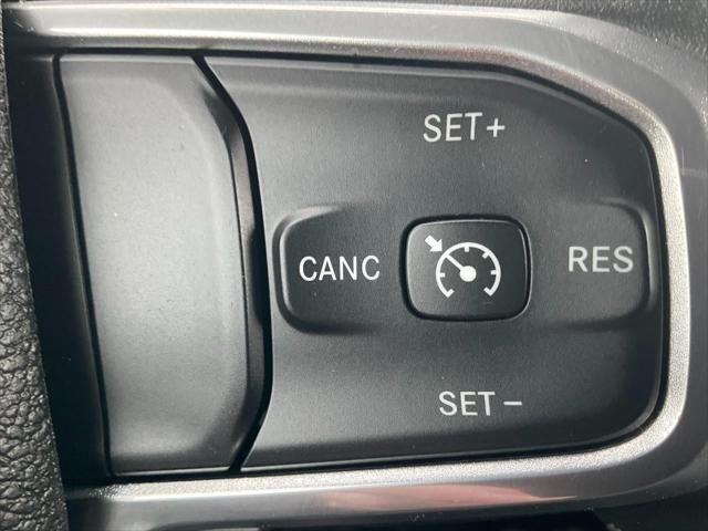 2023 RAM 1500 Laramie Crew Cab 4x4 5'7' Box