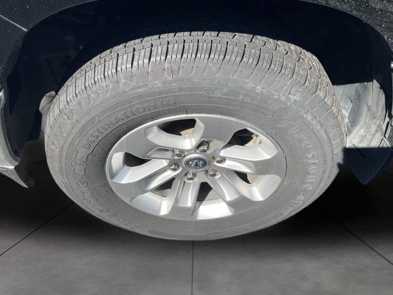 2023 RAM 1500 Laramie Crew Cab 4x4 5'7' Box