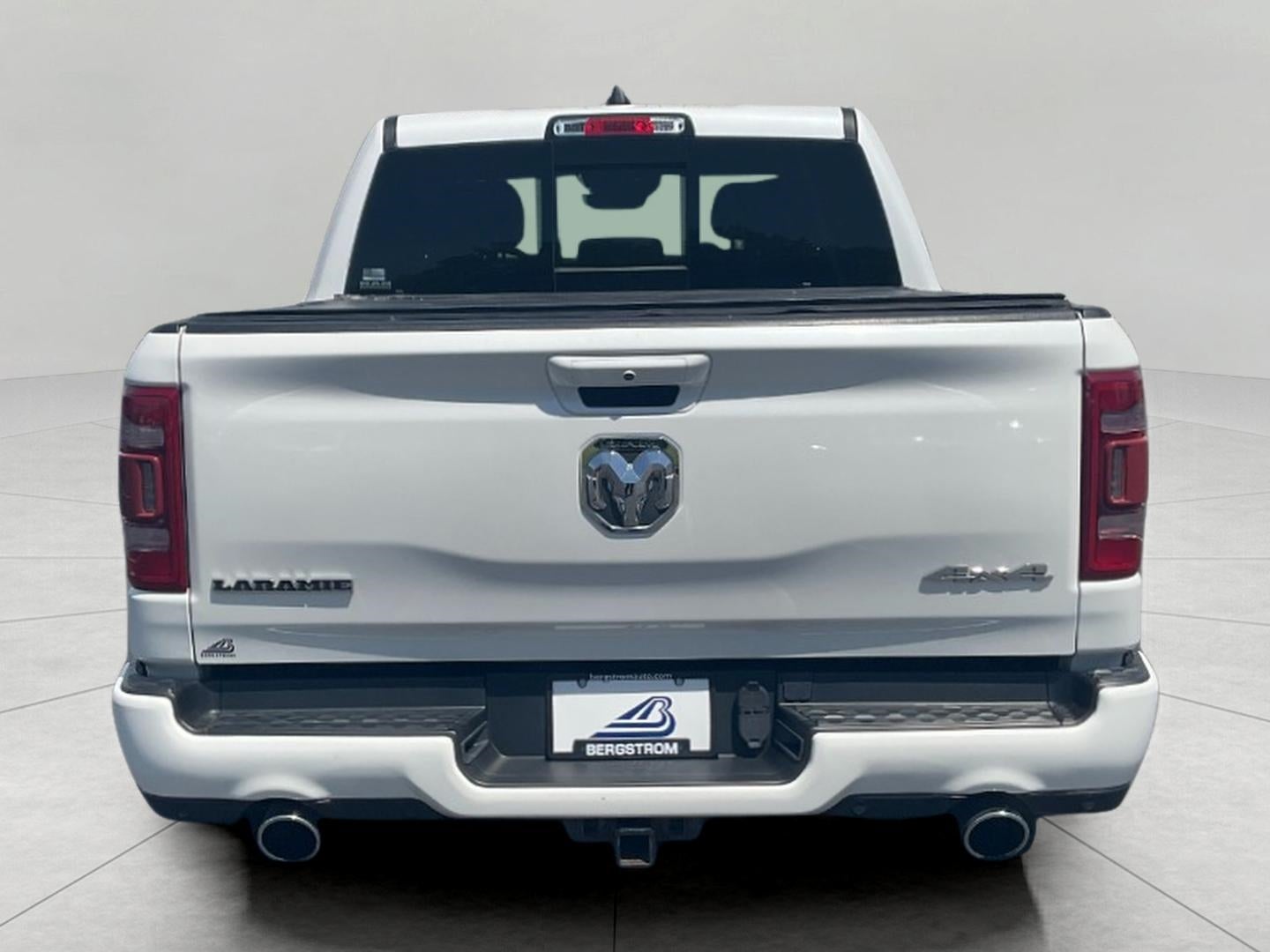 2021 RAM 1500 Laramie Crew Cab 4x4 5'7' Box