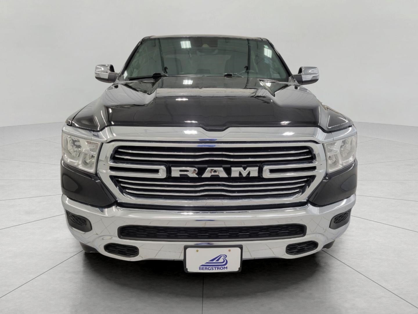 2023 RAM 1500 Laramie Crew Cab 4x4 5'7' Box