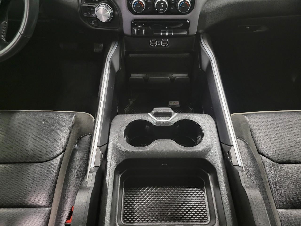 2023 RAM 1500 Laramie Crew Cab 4x4 5'7' Box