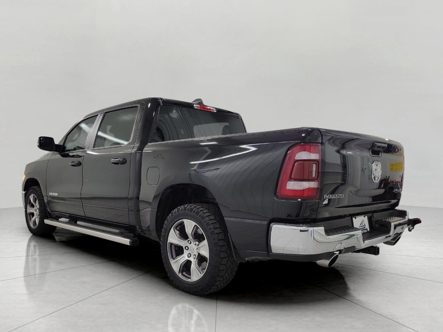 2023 RAM 1500 Laramie Crew Cab 4x4 5'7' Box