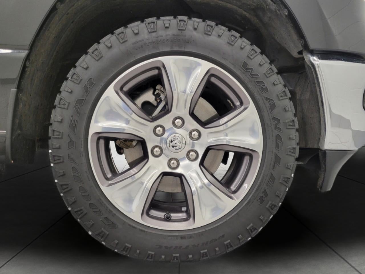 2023 RAM 1500 Laramie Crew Cab 4x4 5'7' Box