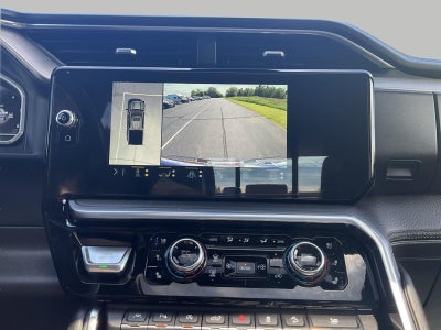 2022 GMC Sierra 1500 4WD Crew Cab Short Box Denali