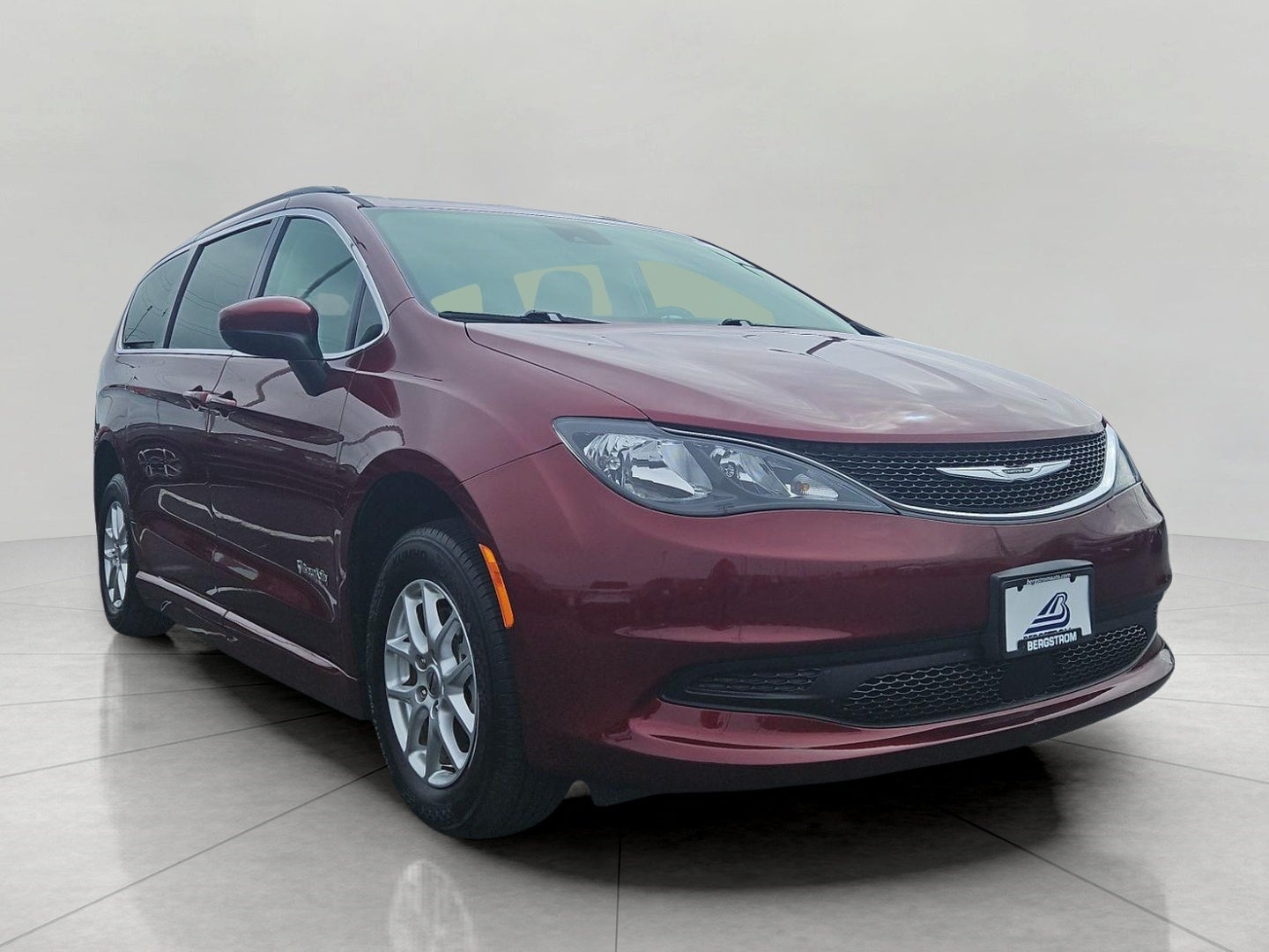 2021 Chrysler Voyager