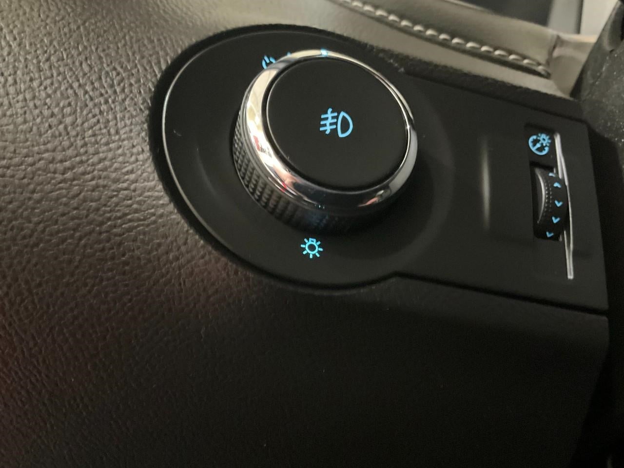 2015 Chevrolet Camaro 2LT