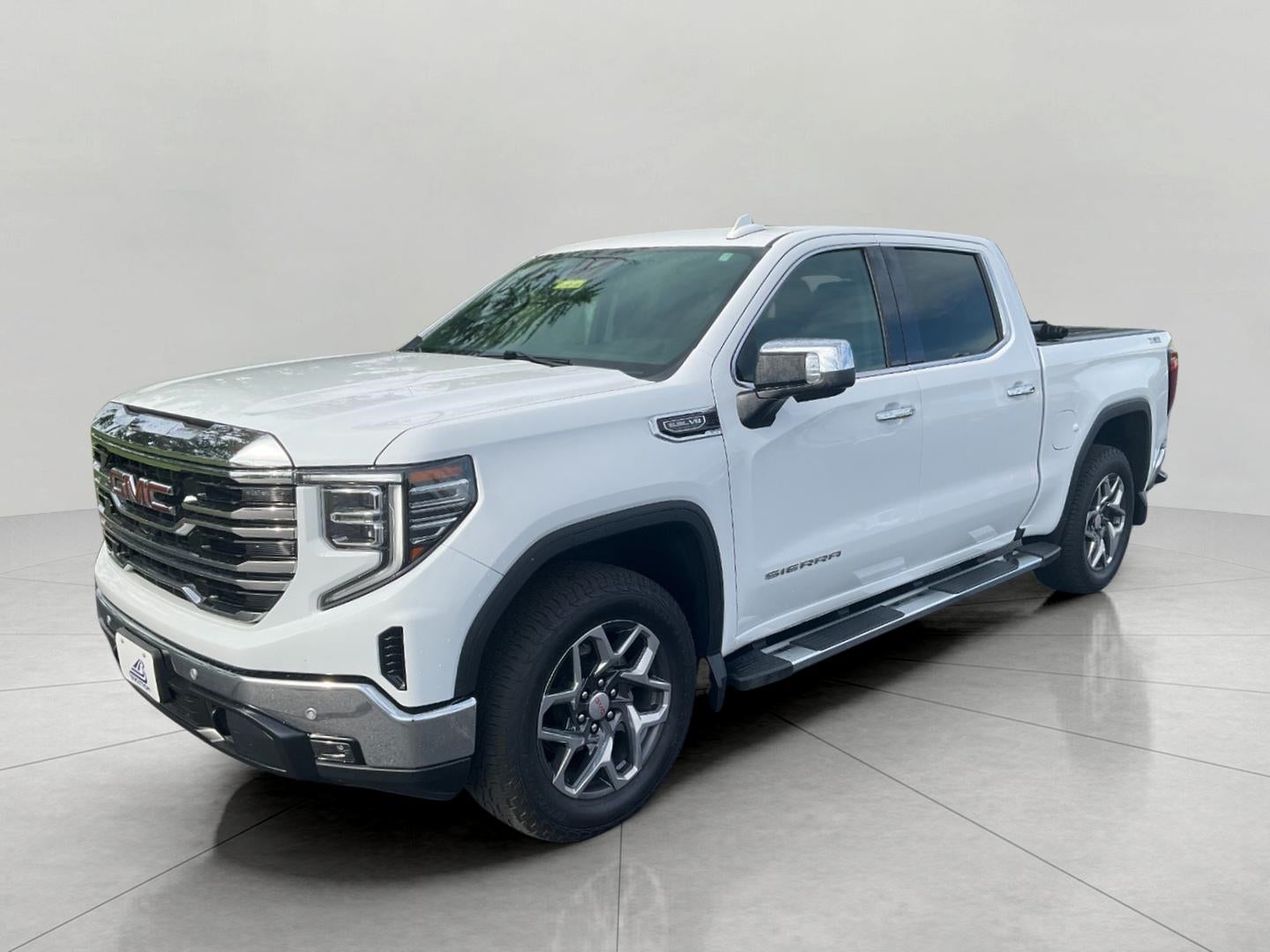 2023 GMC Sierra 1500 4WD Crew Cab Short Box SLT