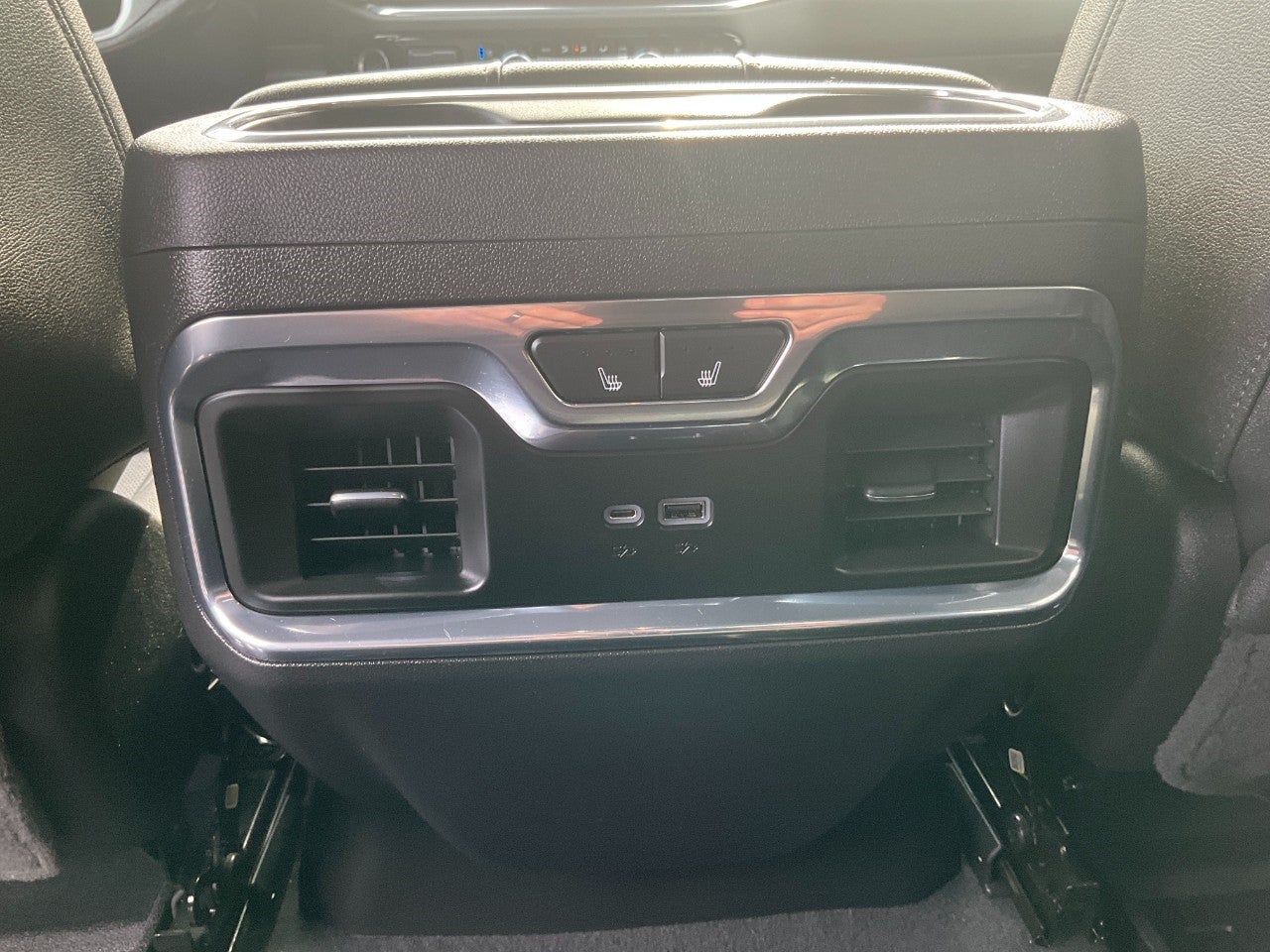2023 GMC Sierra 1500 4WD Crew Cab Short Box SLT