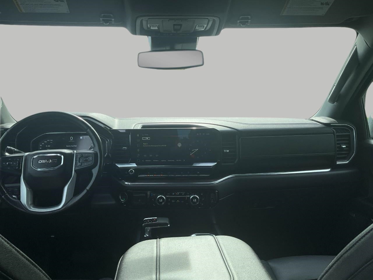 2023 GMC Sierra 1500 4WD Crew Cab Short Box SLT
