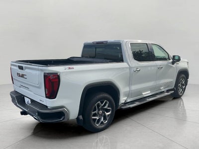 2023 GMC Sierra 1500 4WD Crew Cab Short Box SLT