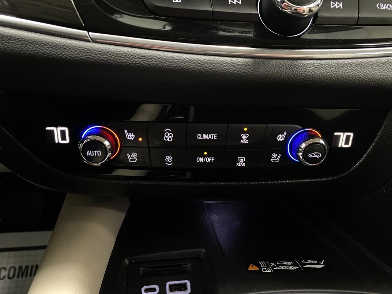 2023 Buick Enclave Premium AWD