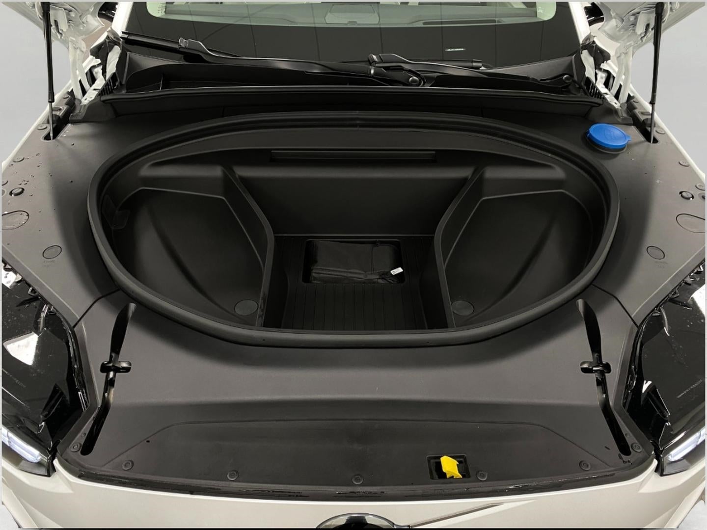 2025 Volvo EX90 Twin Motor Performance Ultra 7-Seater