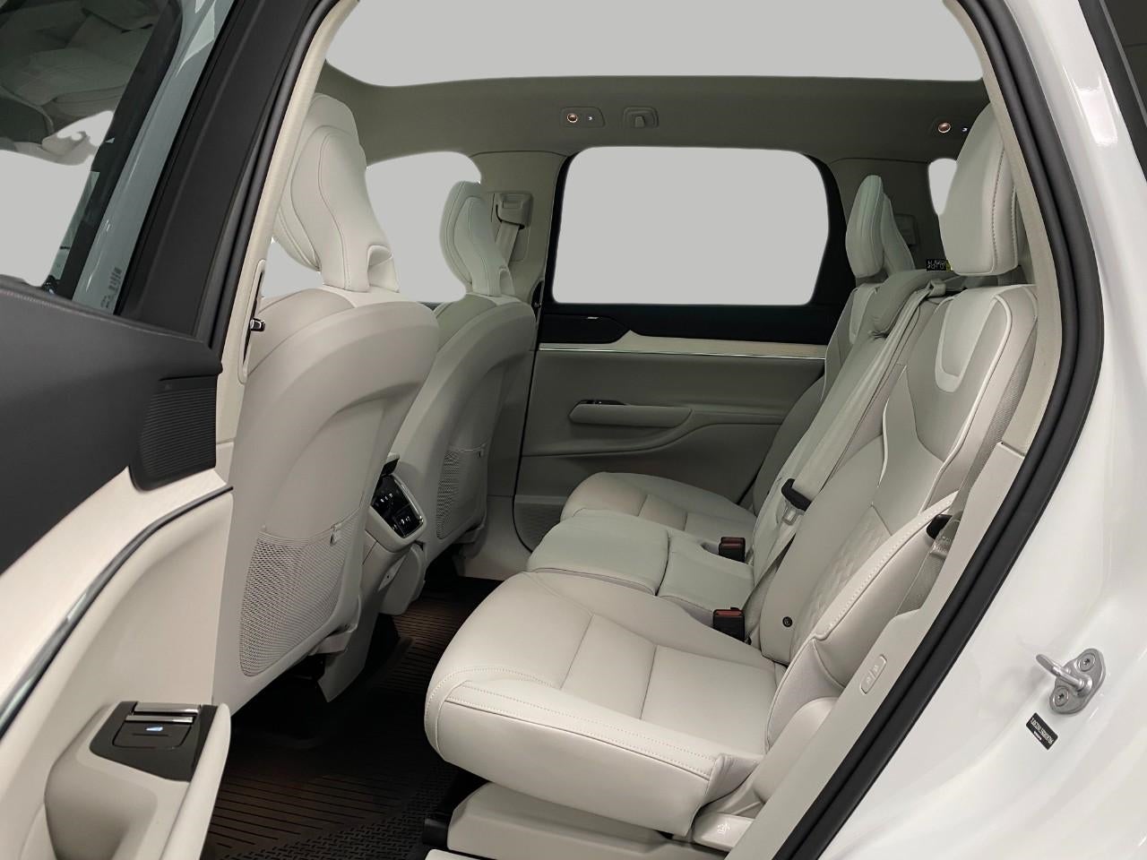 2025 Volvo EX90 Twin Motor Performance Ultra 7-Seater