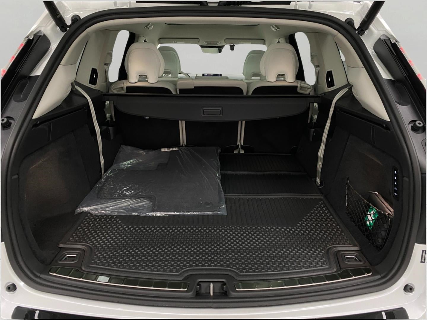 2025 Volvo EX90 Twin Motor Performance Ultra 7-Seater