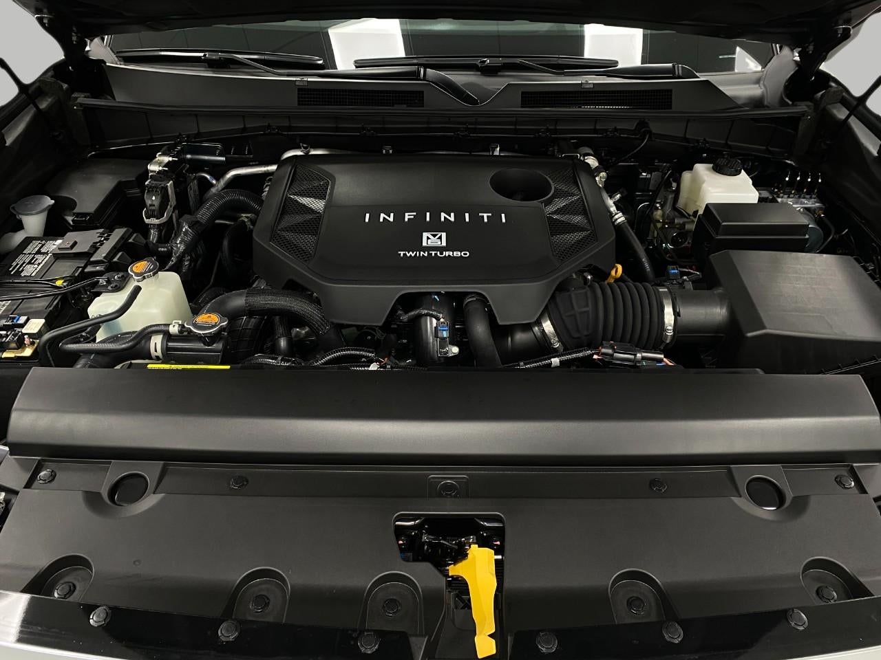 2026 INFINITI QX80 LUXE AWD