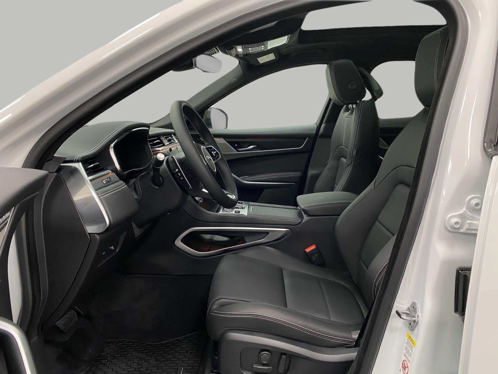 2026 Jaguar F-PACE R-Dynamic S P250 AWD
