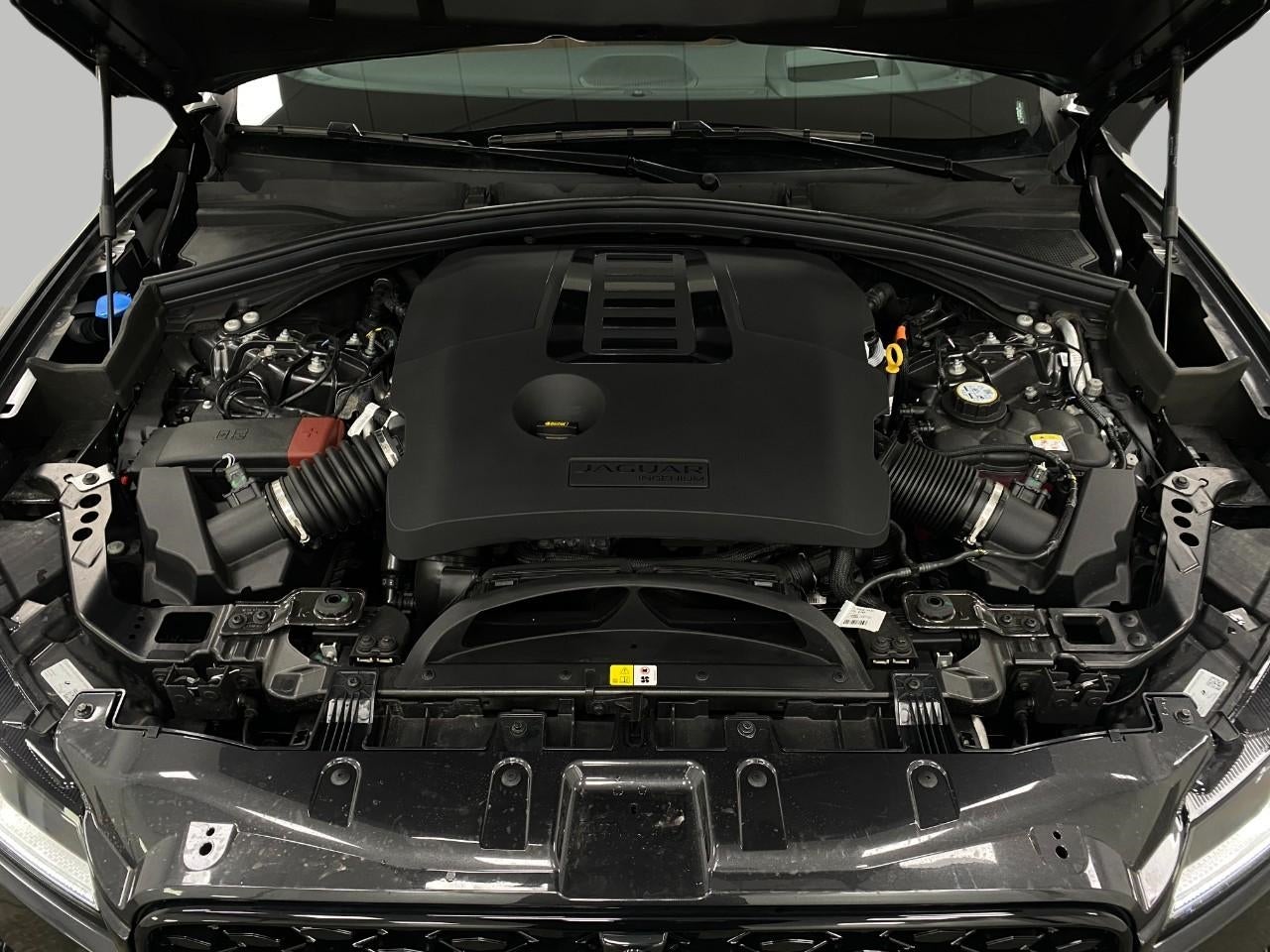 2026 Jaguar F-PACE R-Dynamic S P400 AWD