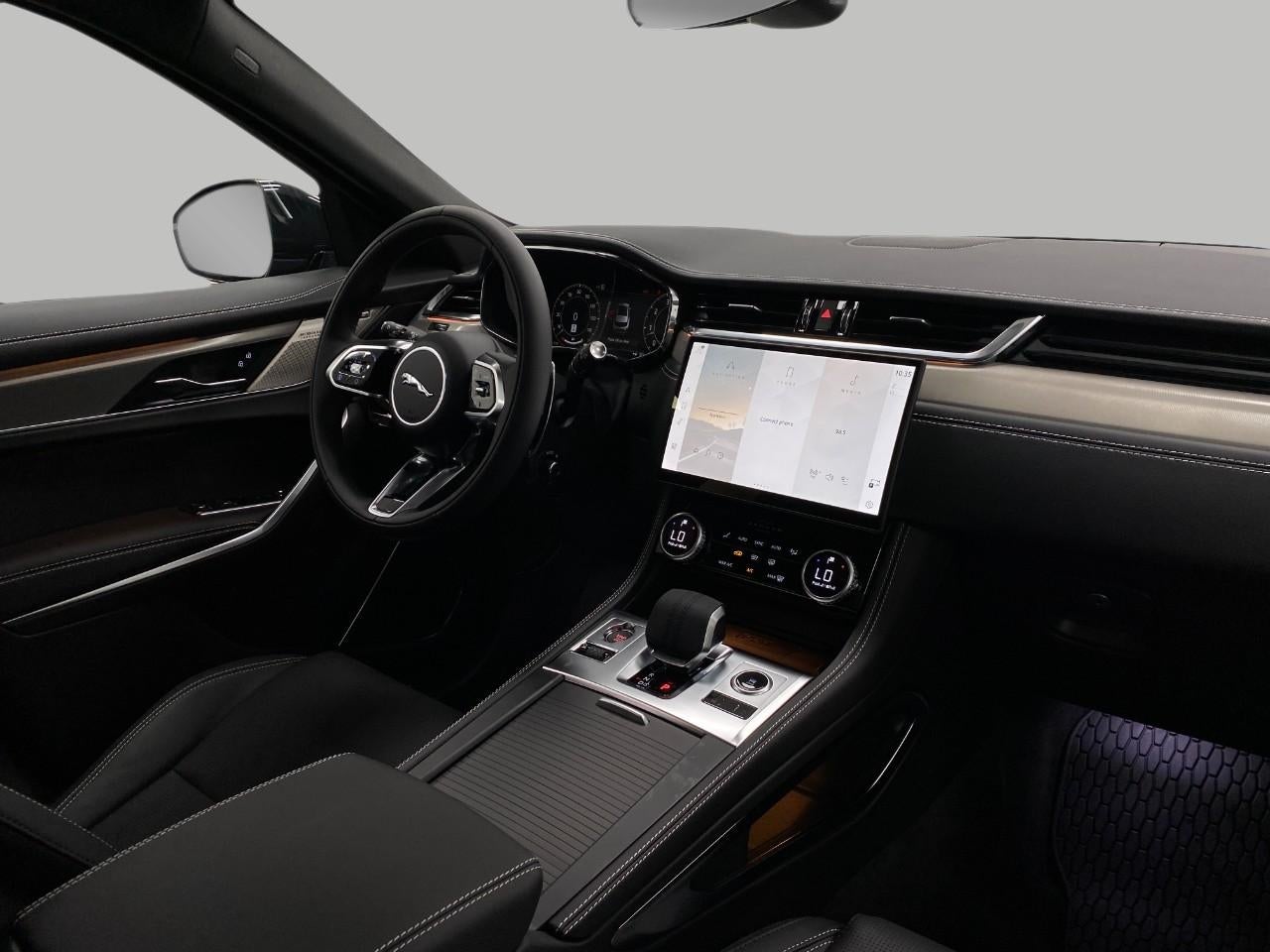 2026 Jaguar F-PACE R-Dynamic S P400 AWD